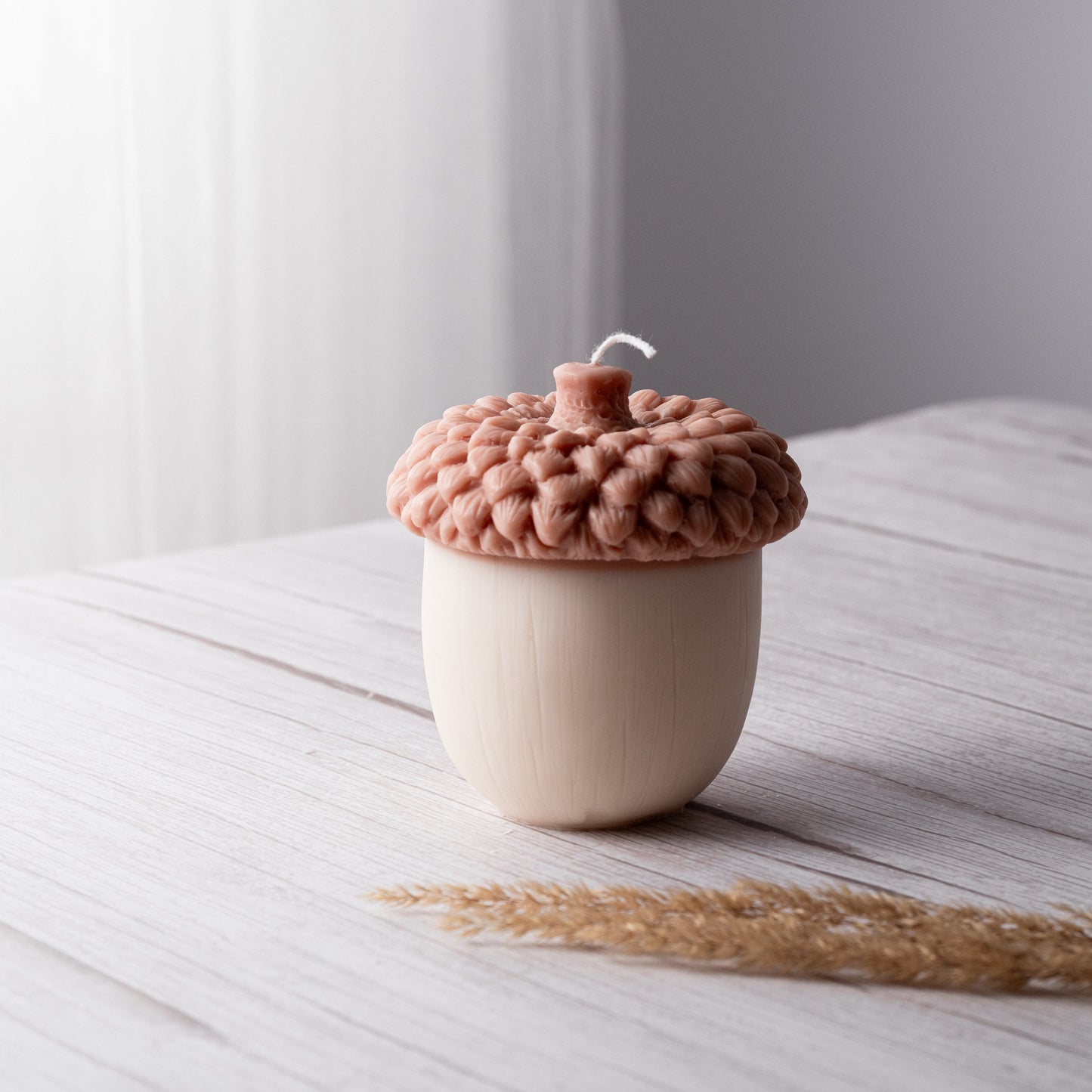 Large Autumn Acorn Candle